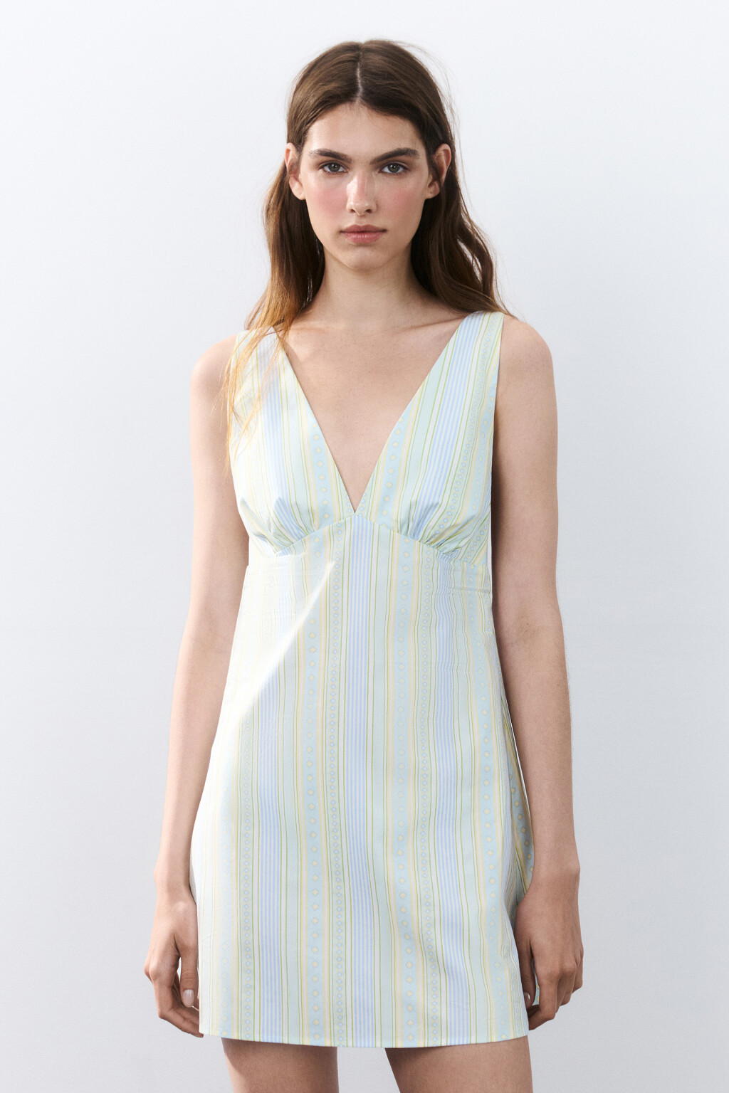 Сарафан мини хлопковый с принтом - цвет зеленый - 2