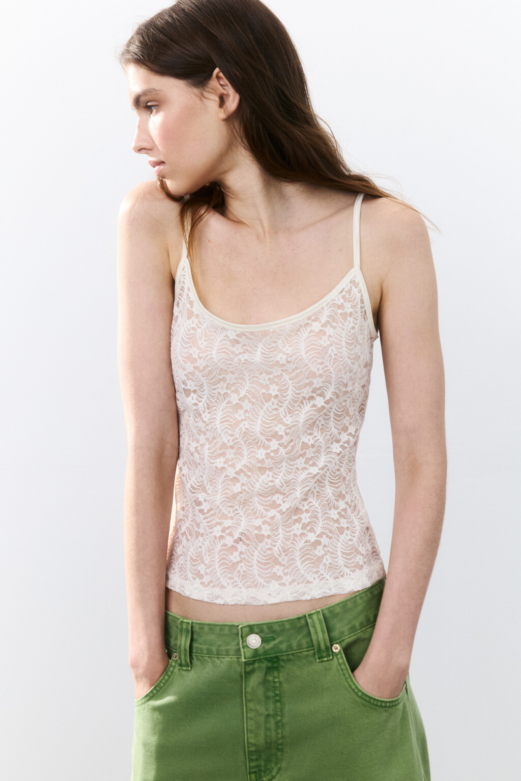 Майка ажурная на тонких бретельках - цвет белый - 1