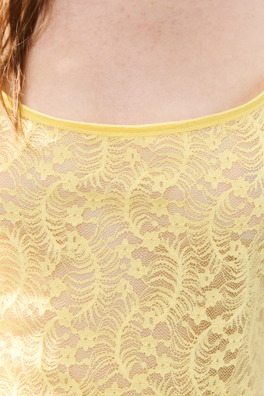 Майка ажурная на тонких бретельках - цвет желтый - 5