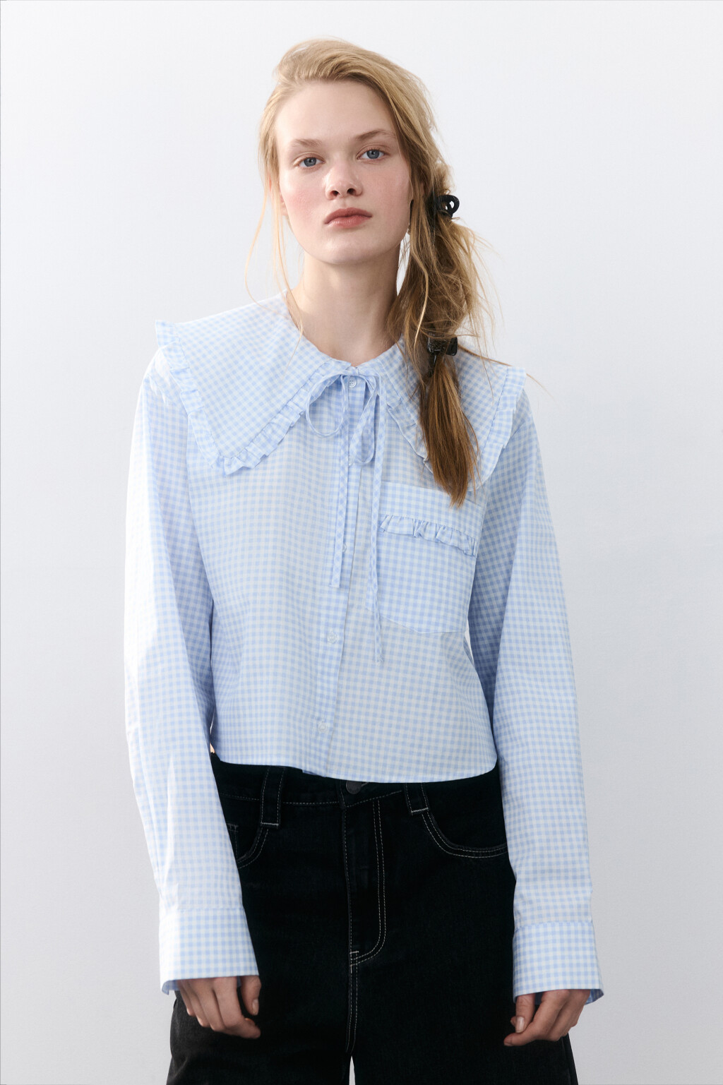 Блузка с воротником на завязках - цвет голубой - 1