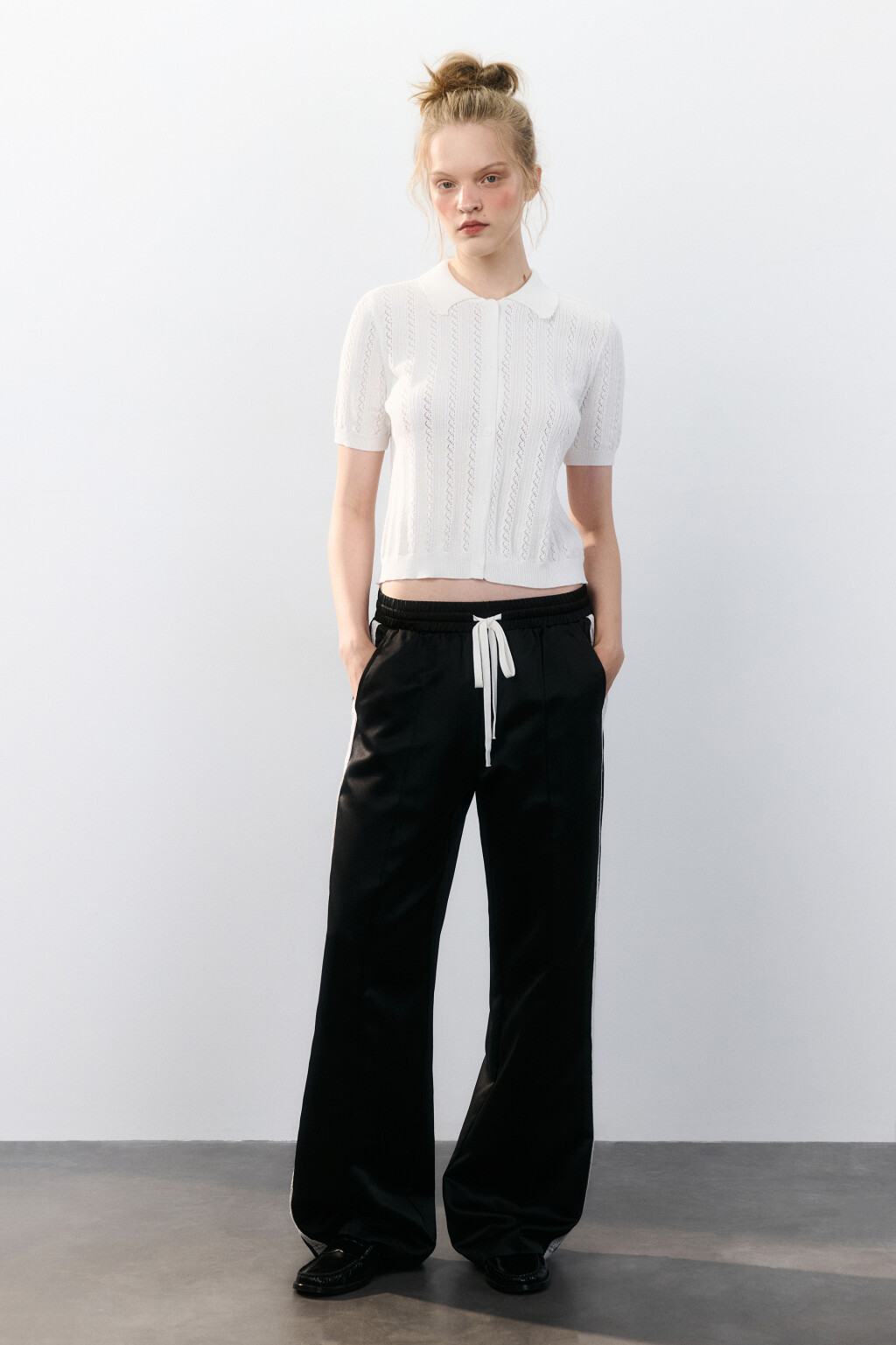 Джемпер ажурный на пуговицах - цвет молочный - 4