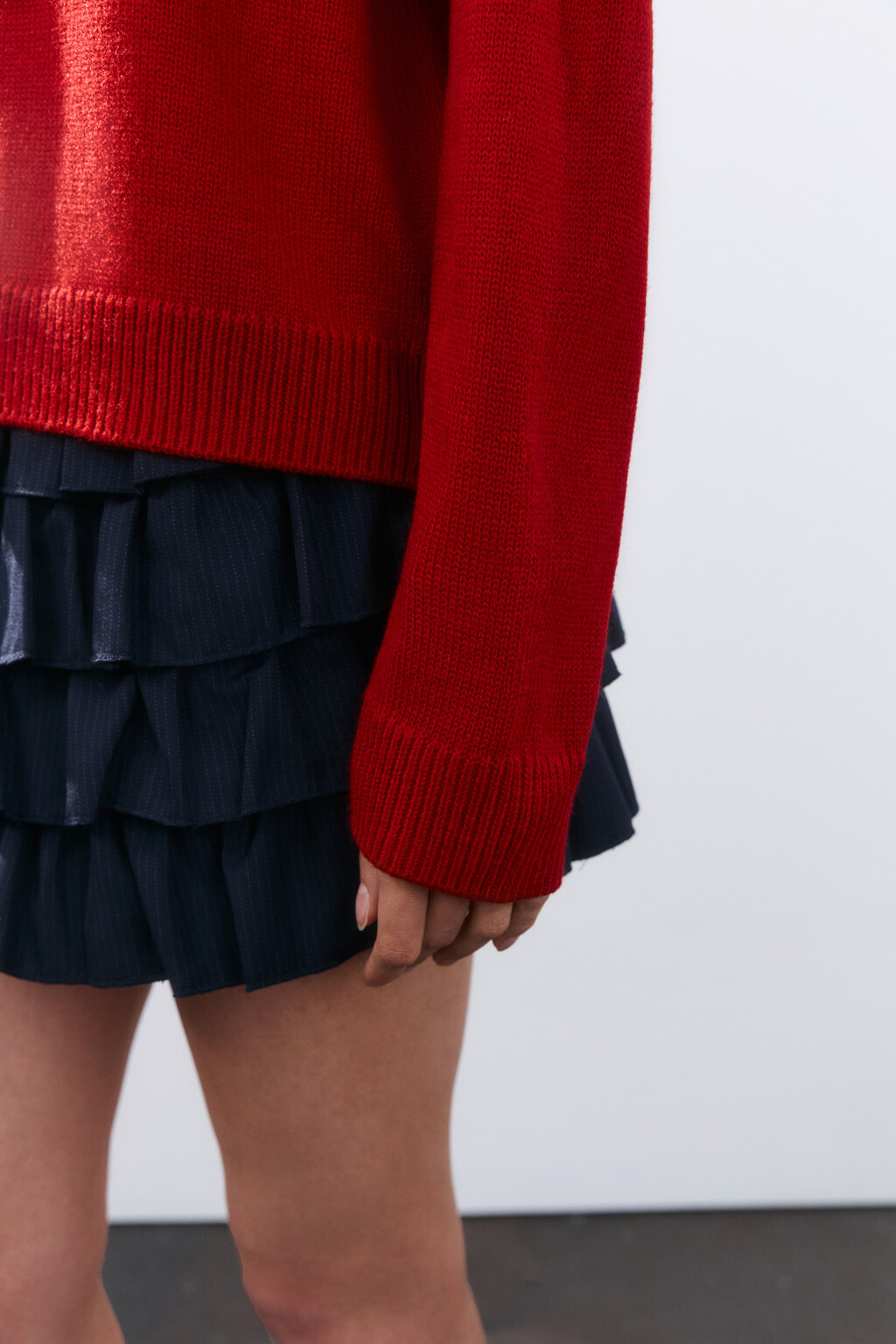 Джемпер вязаный с вышивкой - цвет красный - 7