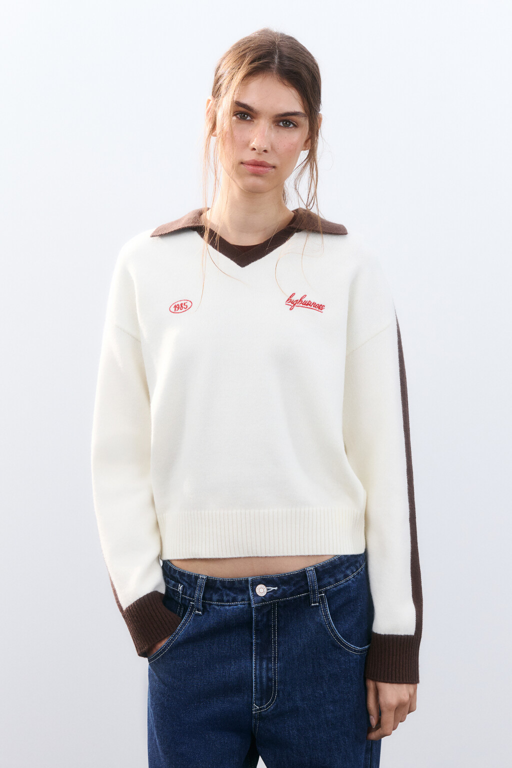 Джемпер-поло вязаный с вышивкой - цвет молочный - 2