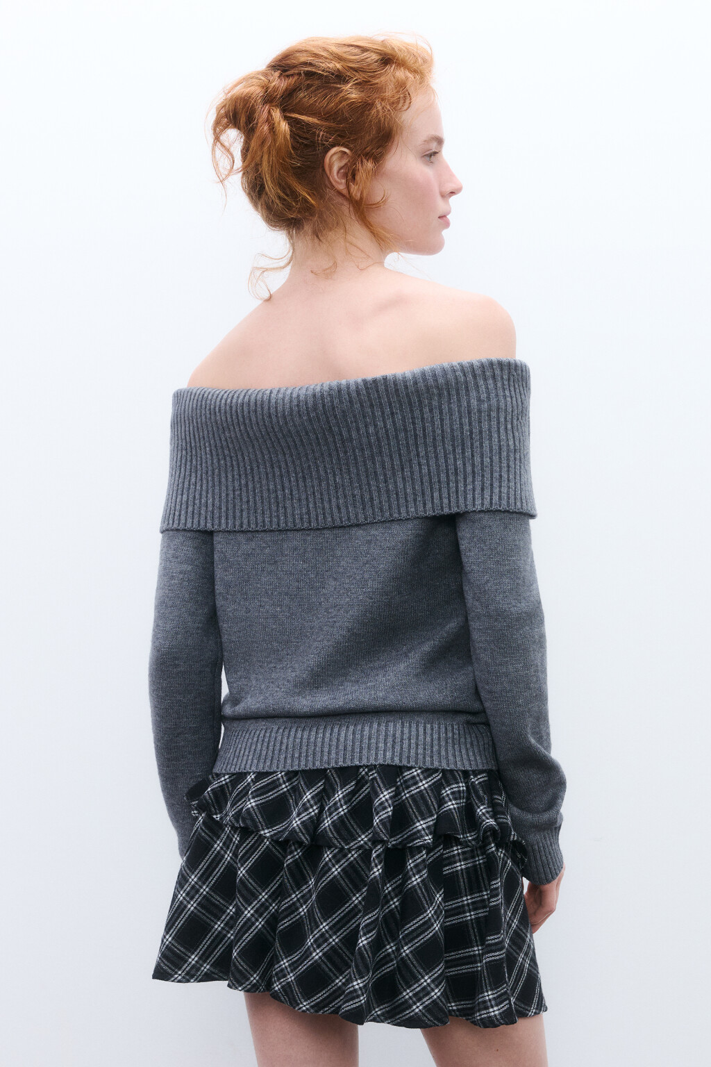 Джемпер вязаный с открытыми плечами - цвет серый - 3