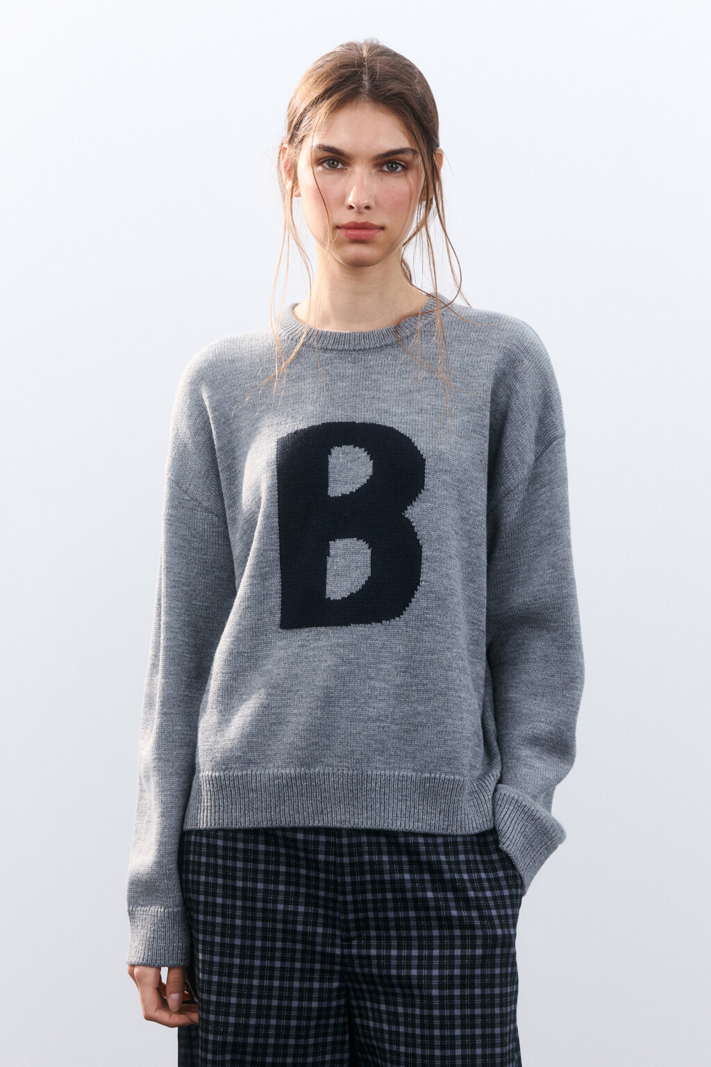 Джемпер вязаный с принтом - цвет серый - 2