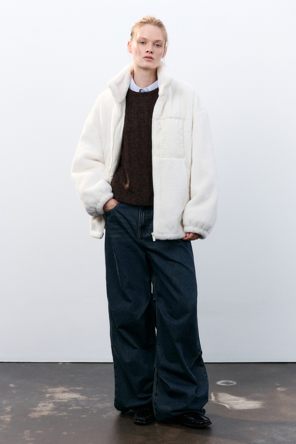 Куртка плюшевая на утеплителе - цвет молочный - 4