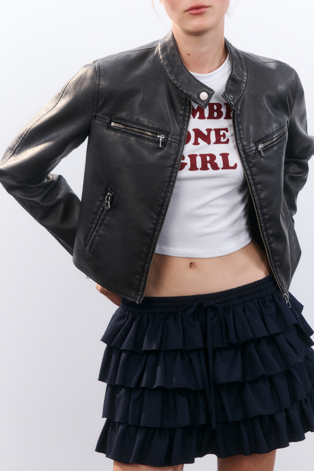 Куртка укороченная с вареным эффектом - цвет черный - 2