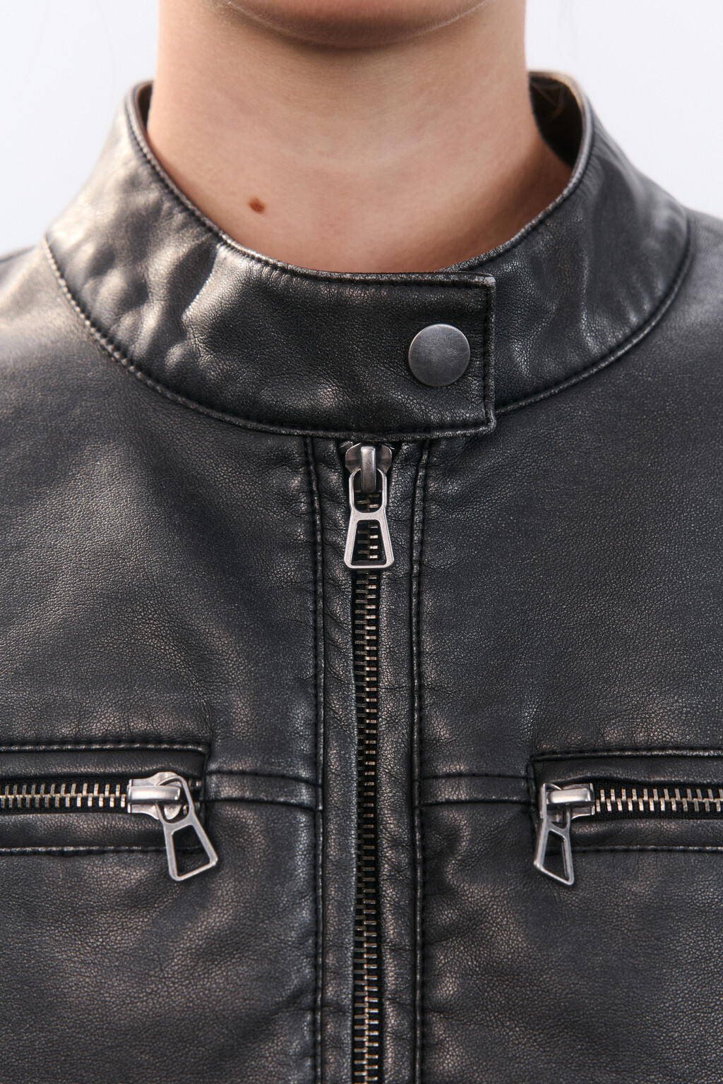 Куртка укороченная с вареным эффектом - цвет черный - 6