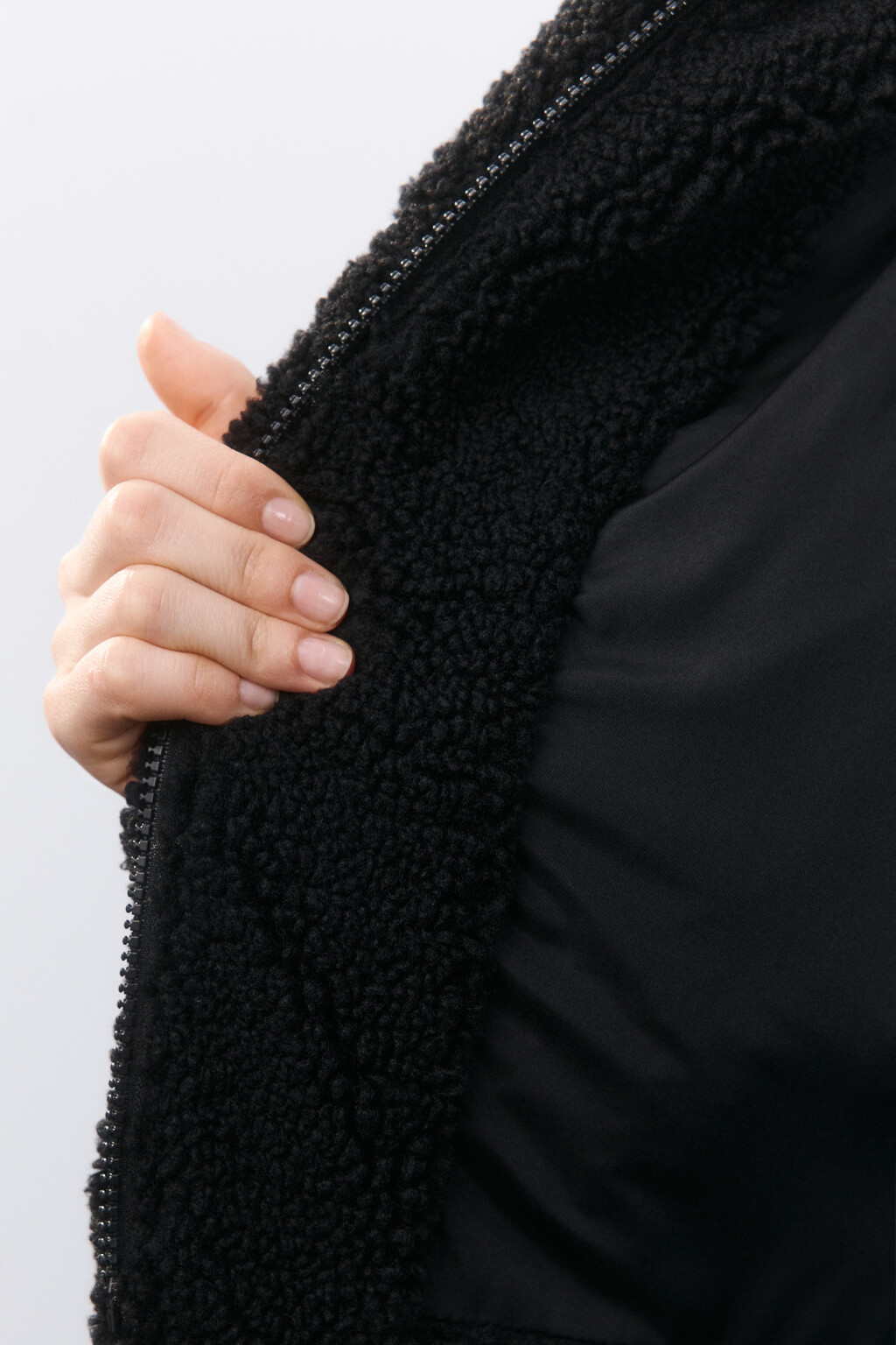 Жилет плюшевый утепленный - цвет черный - 7