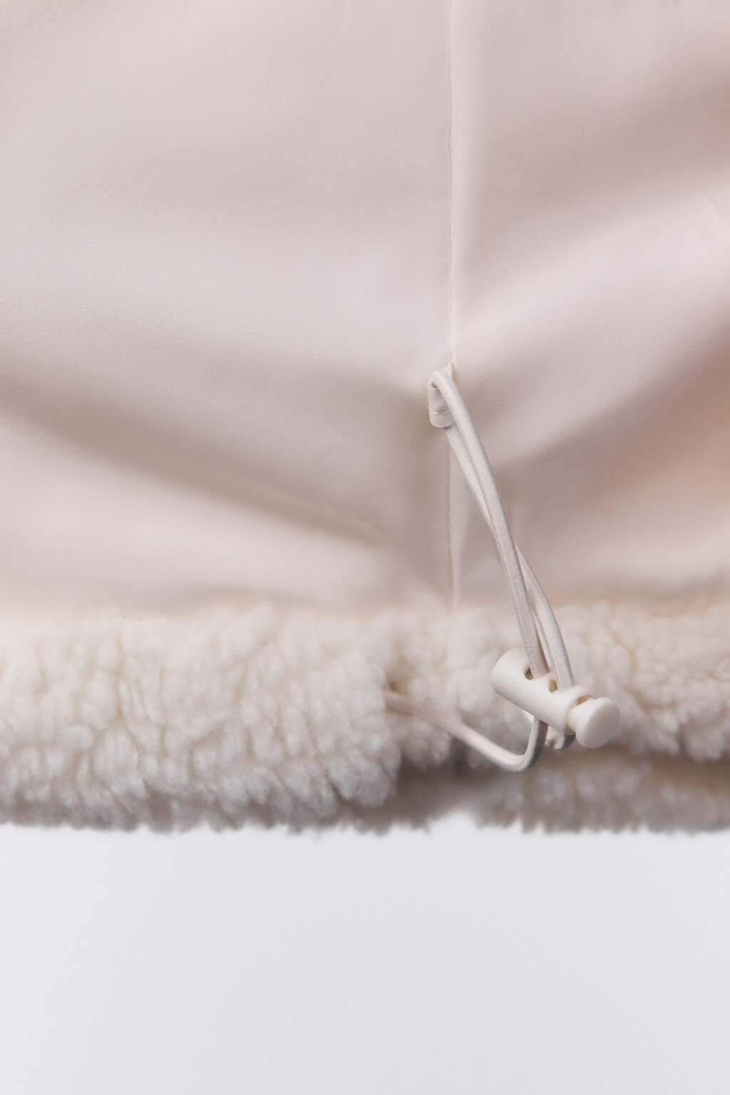 Жилет плюшевый утепленный - цвет молочный - 7
