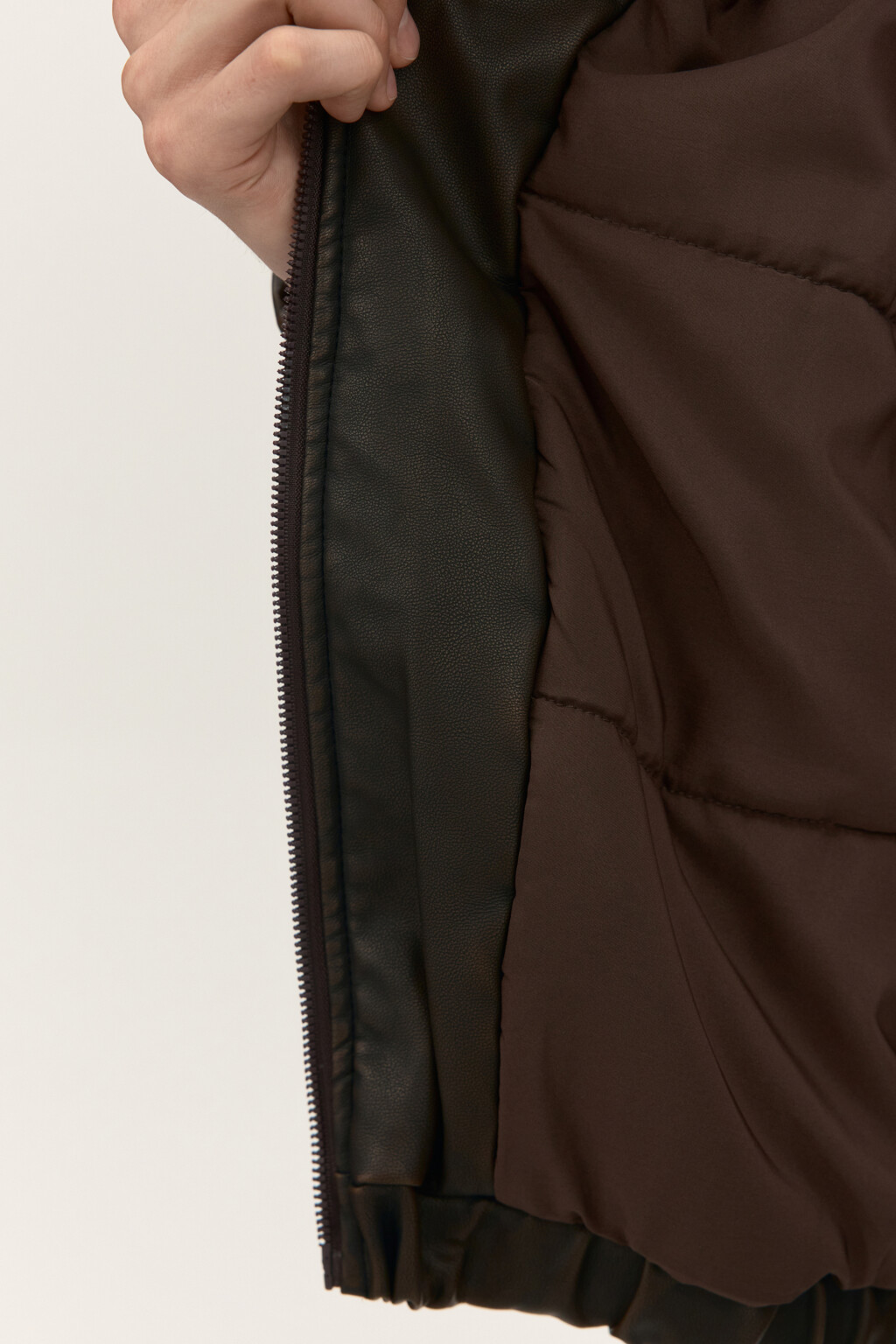 Куртка-бомбер с вареным эффектом - цвет коричневый - 8