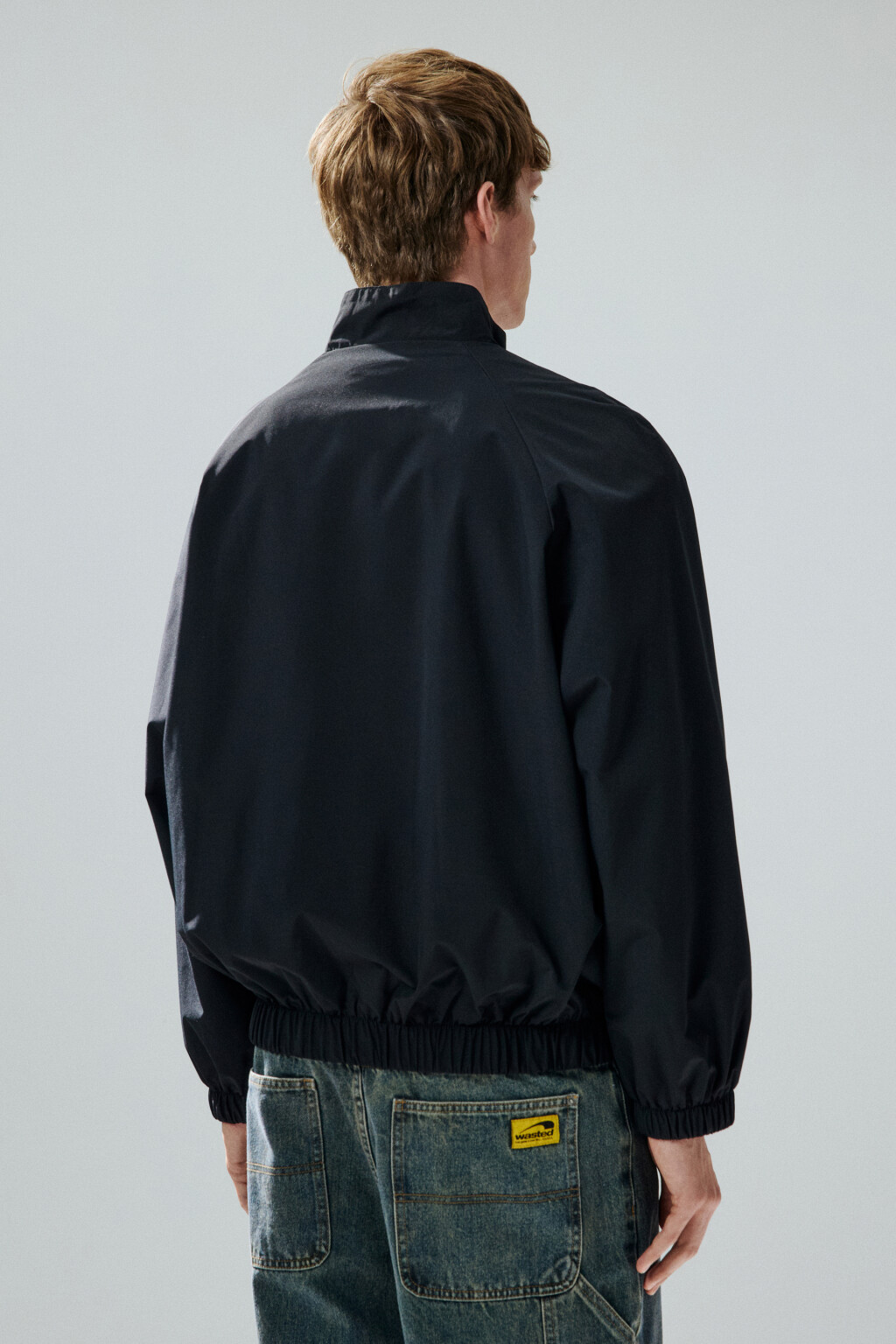 Куртка-ветровка на молнии - цвет черный - 3