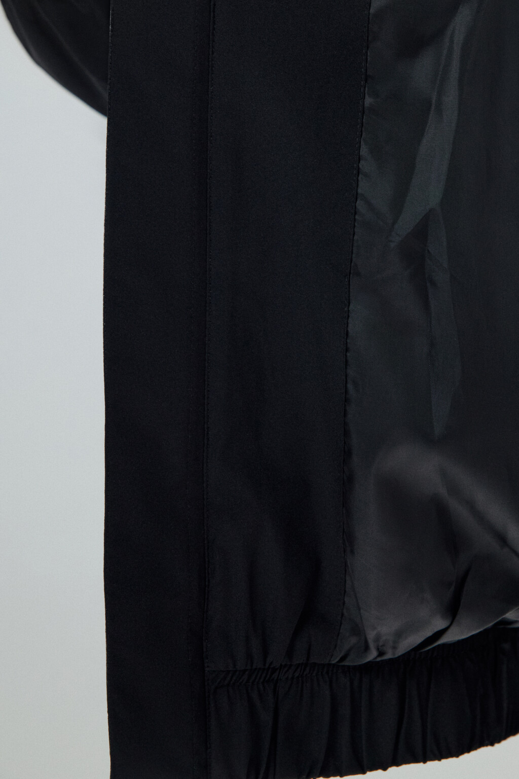 Куртка-ветровка на молнии - цвет черный - 7