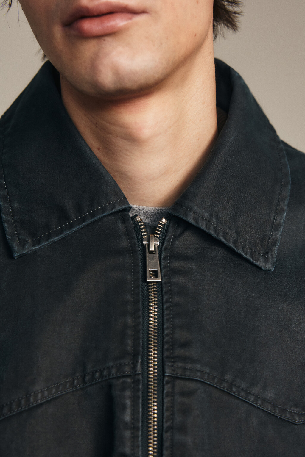 Куртка-бомбер на утеплителе - цвет синий - 6