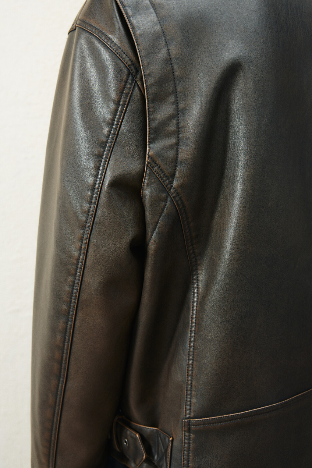 Куртка на молнии с вареным эффектом - цвет коричневый - 8