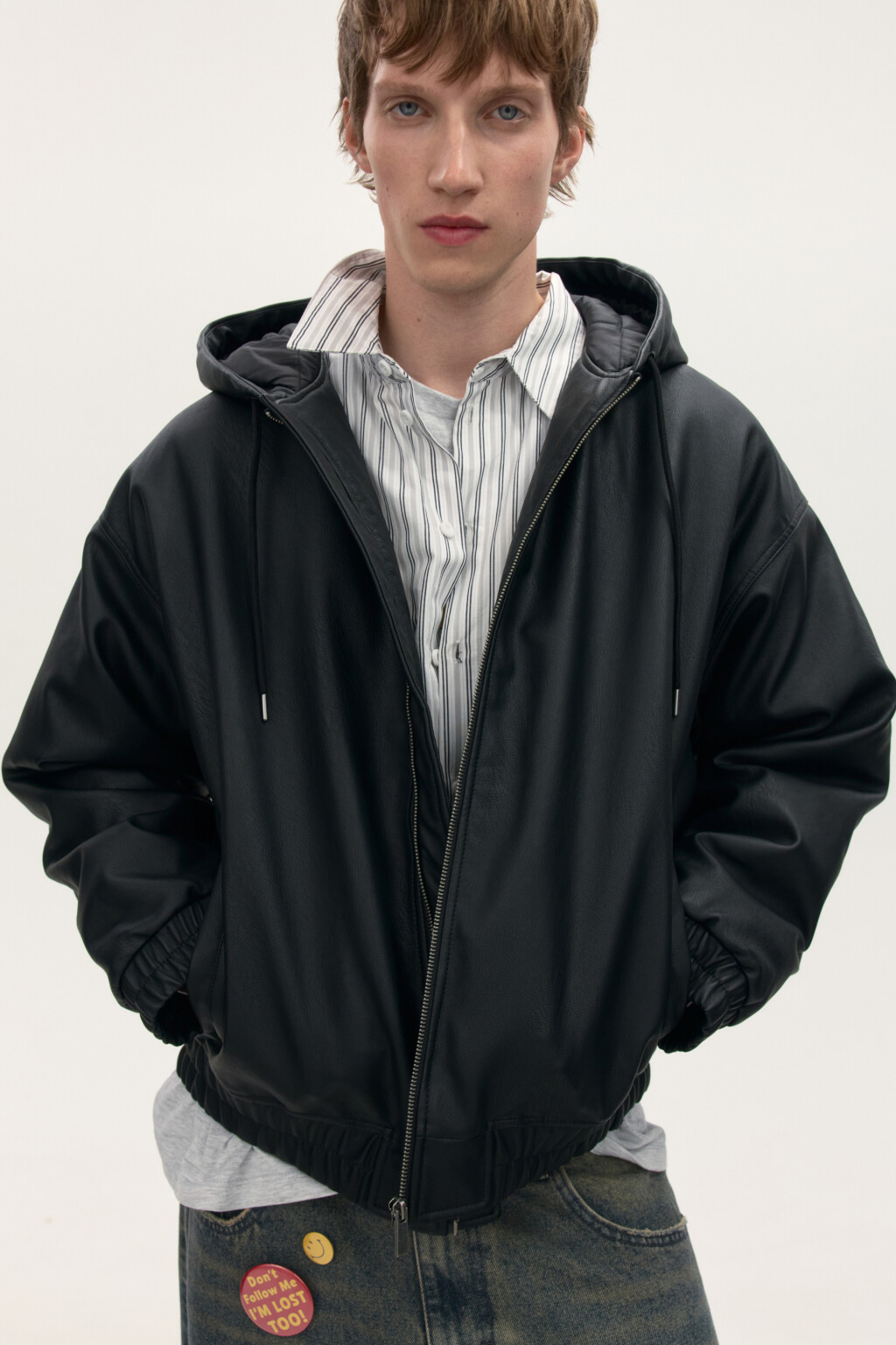 Куртка-бомбер с капюшоном - цвет черный - 1