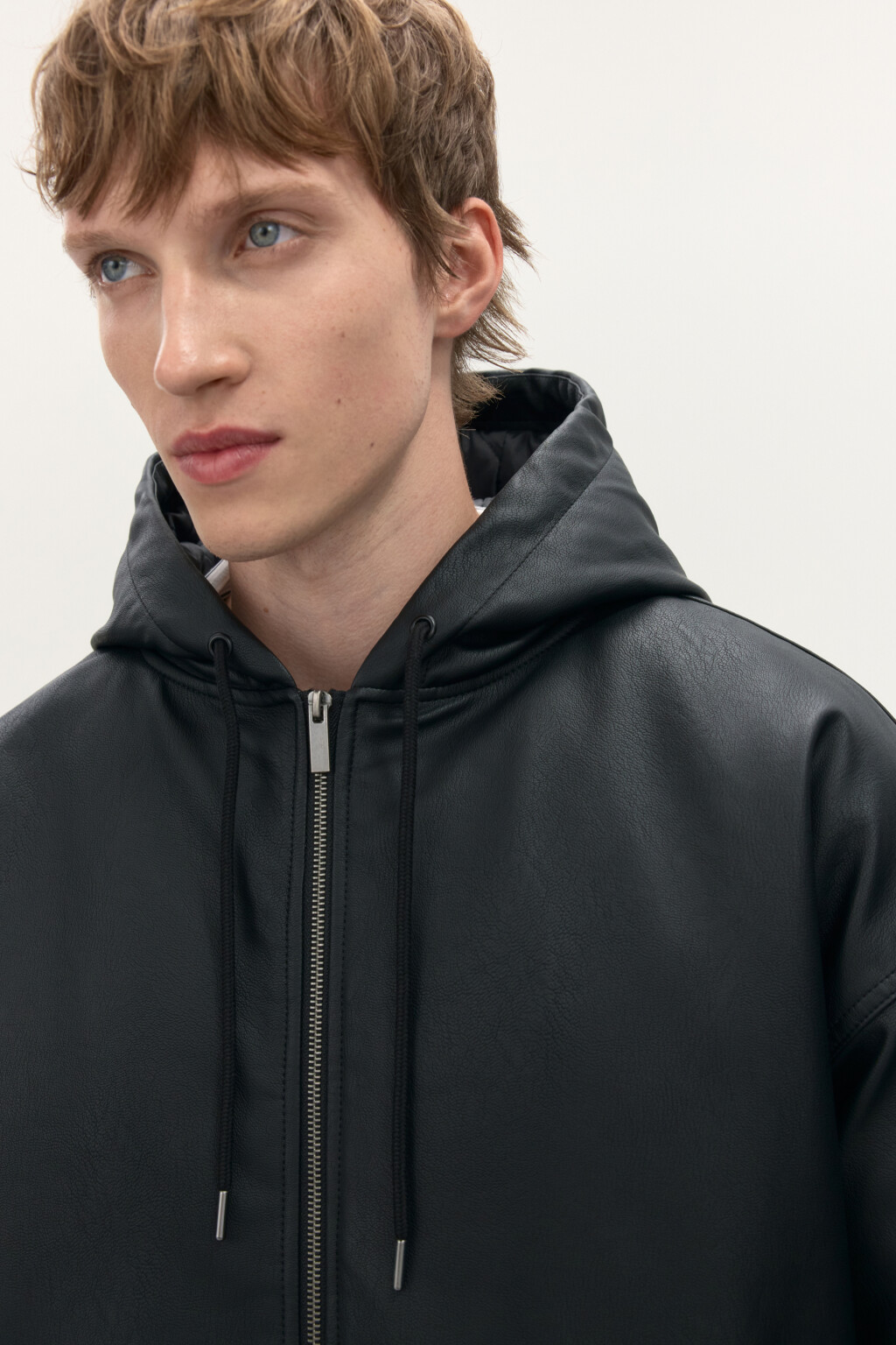 Куртка-бомбер с капюшоном - цвет черный - 6