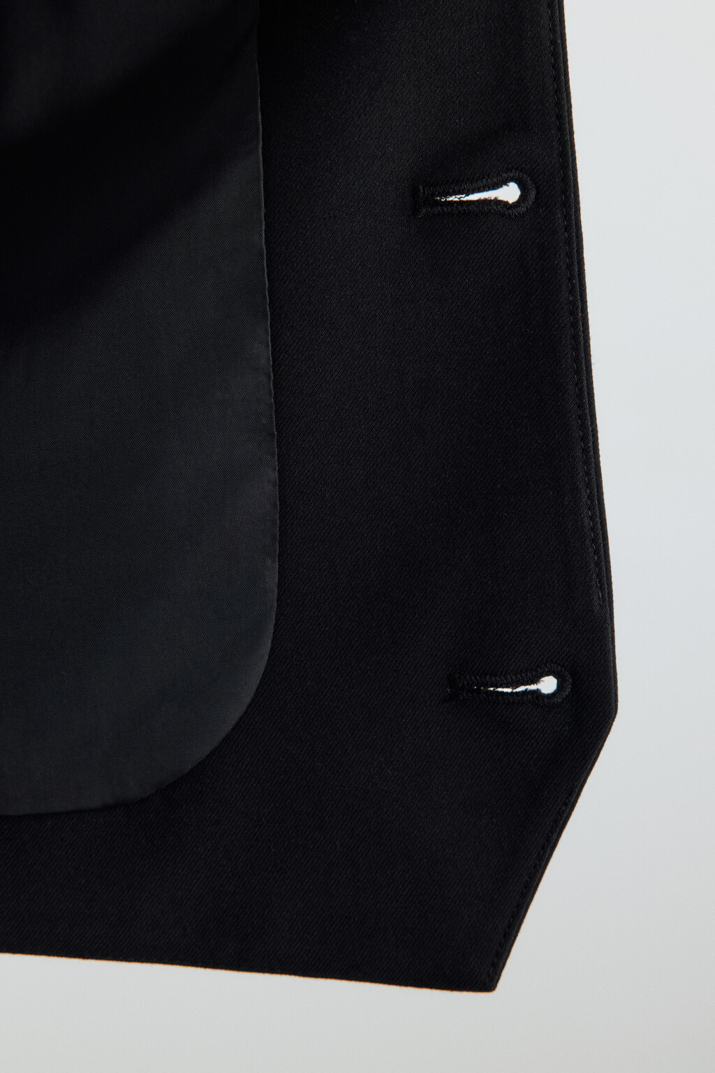 Жилет костюмный классический - цвет черный - 7