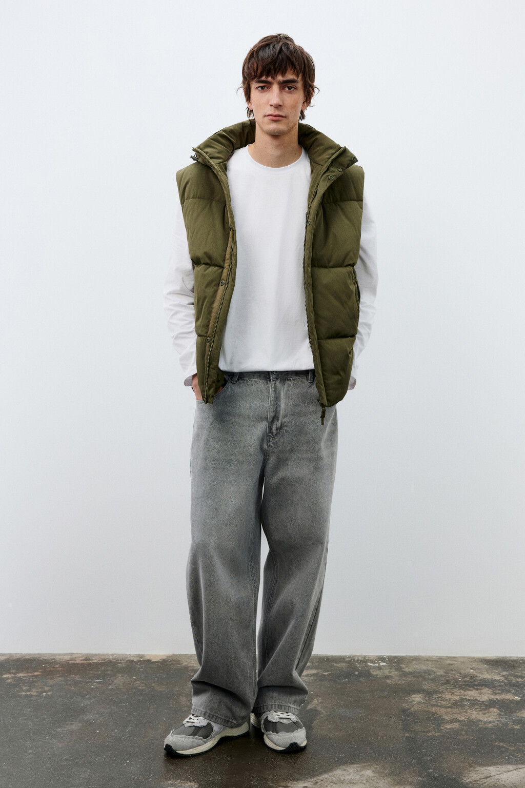 Жилет стеганый с капюшоном - цвет зеленый - 5