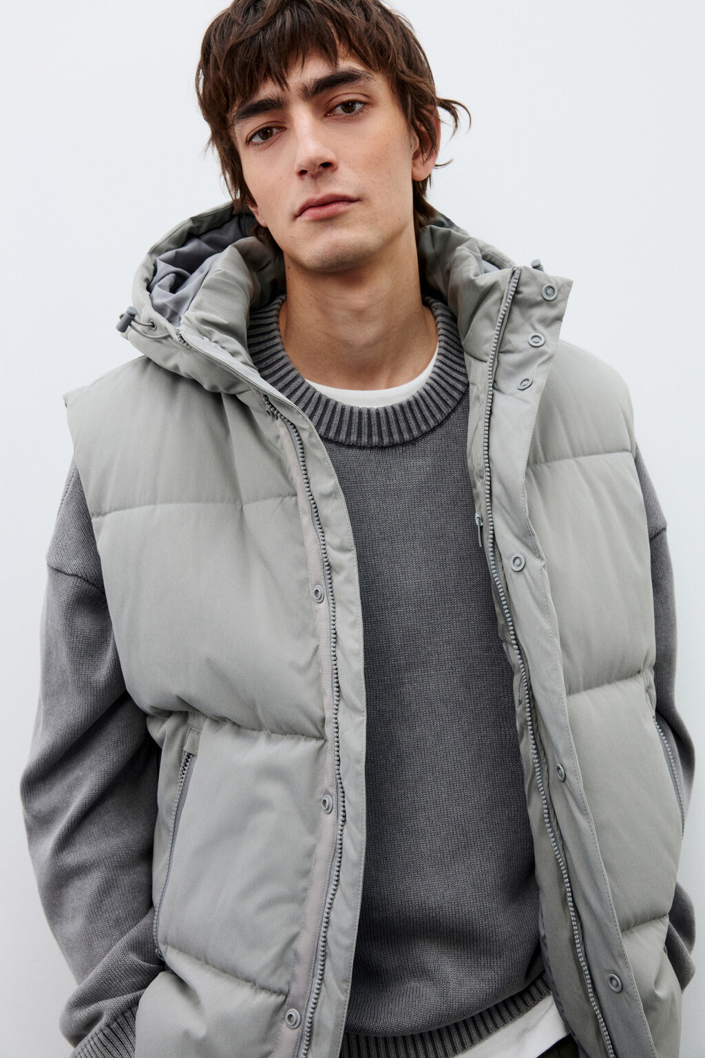 Жилет стеганый с капюшоном - цвет серый - 1