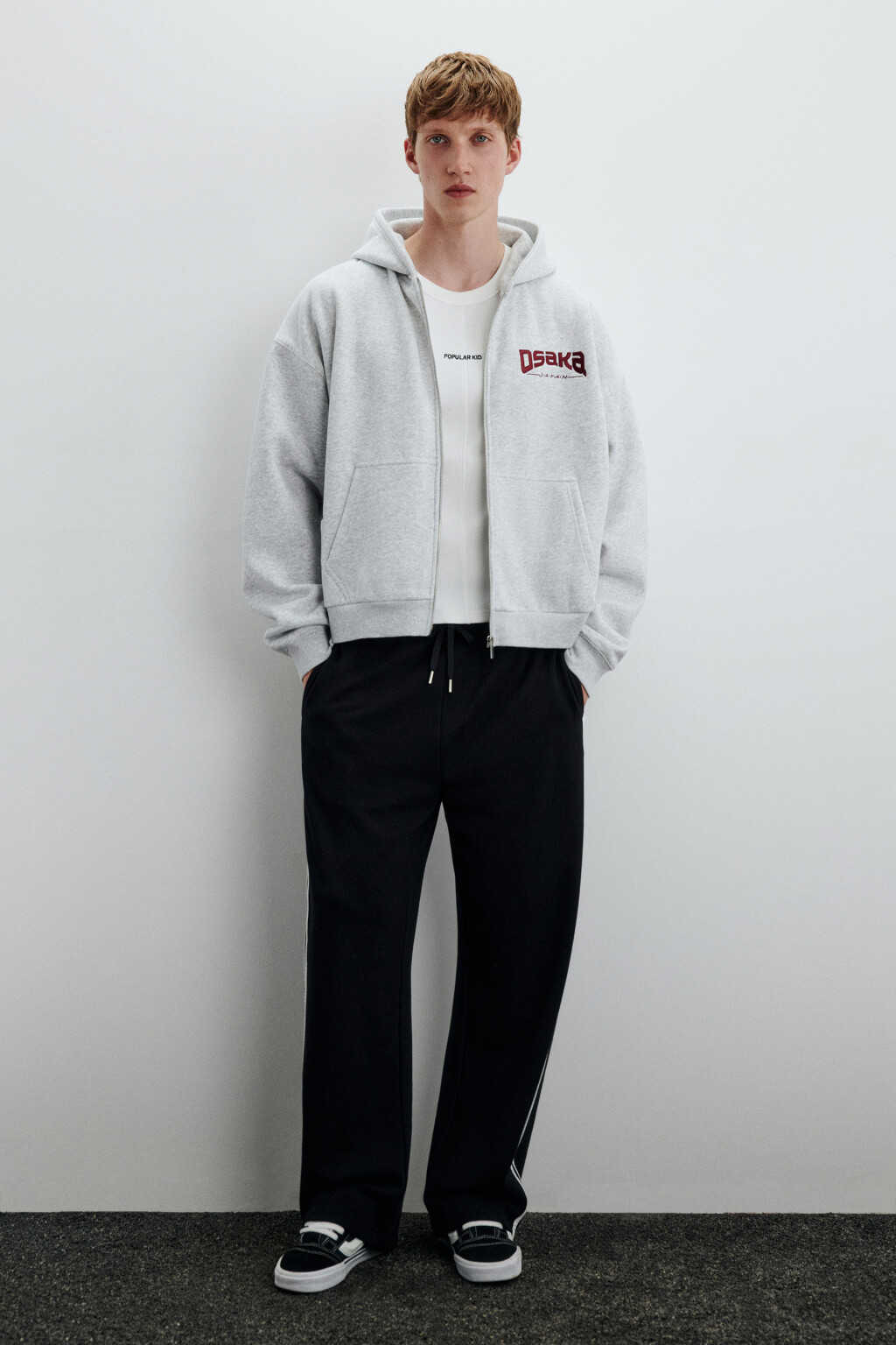 Брюки трикотажные с лампасами - цвет черный - 5