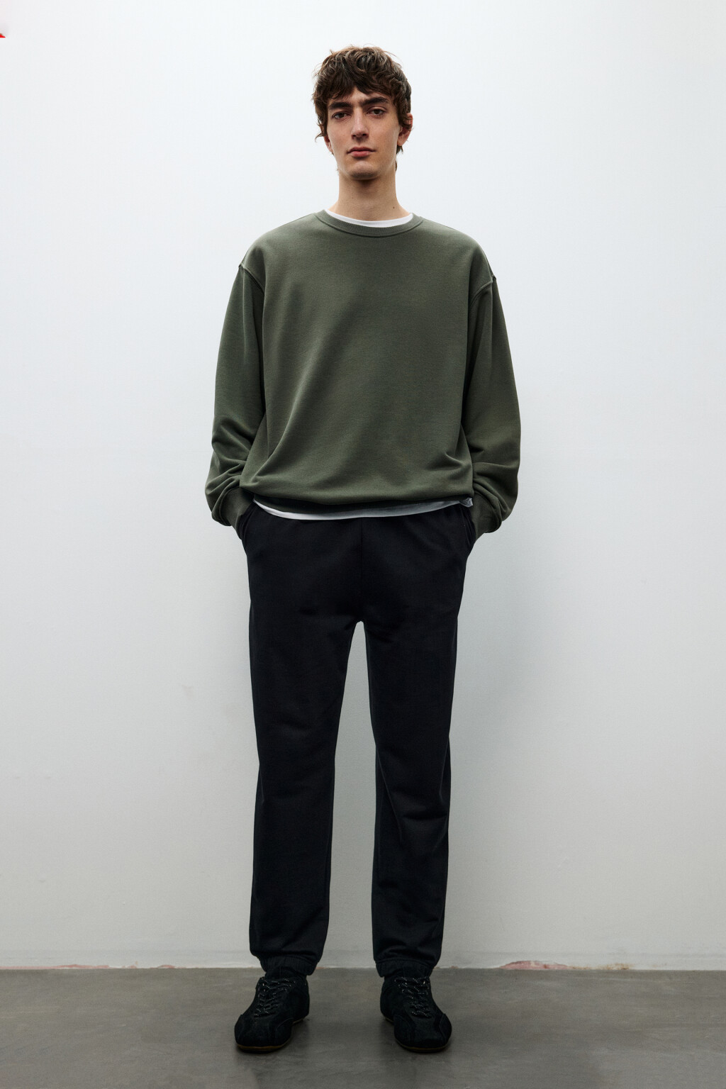 Брюки-джоггеры из хлопкового текстиля - цвет черный - 1