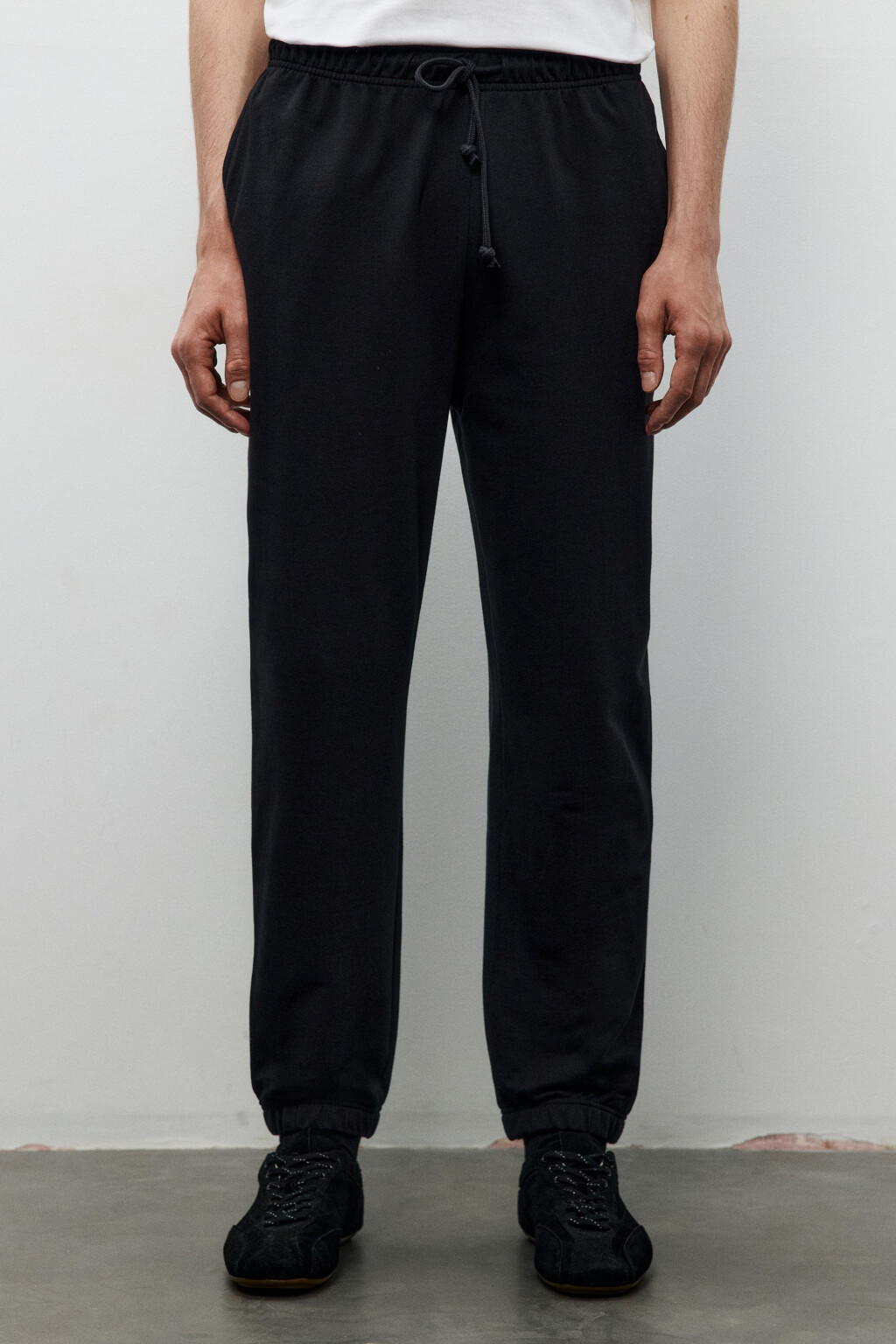 Брюки-джоггеры из хлопкового текстиля - цвет черный - 2