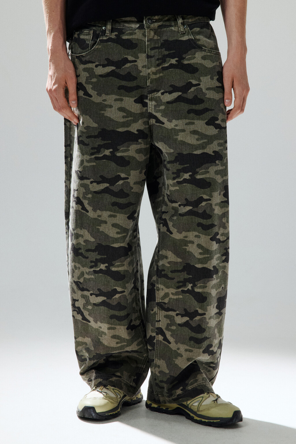 Брюки с принтом в армейском стиле - цвет мультиколор - 2