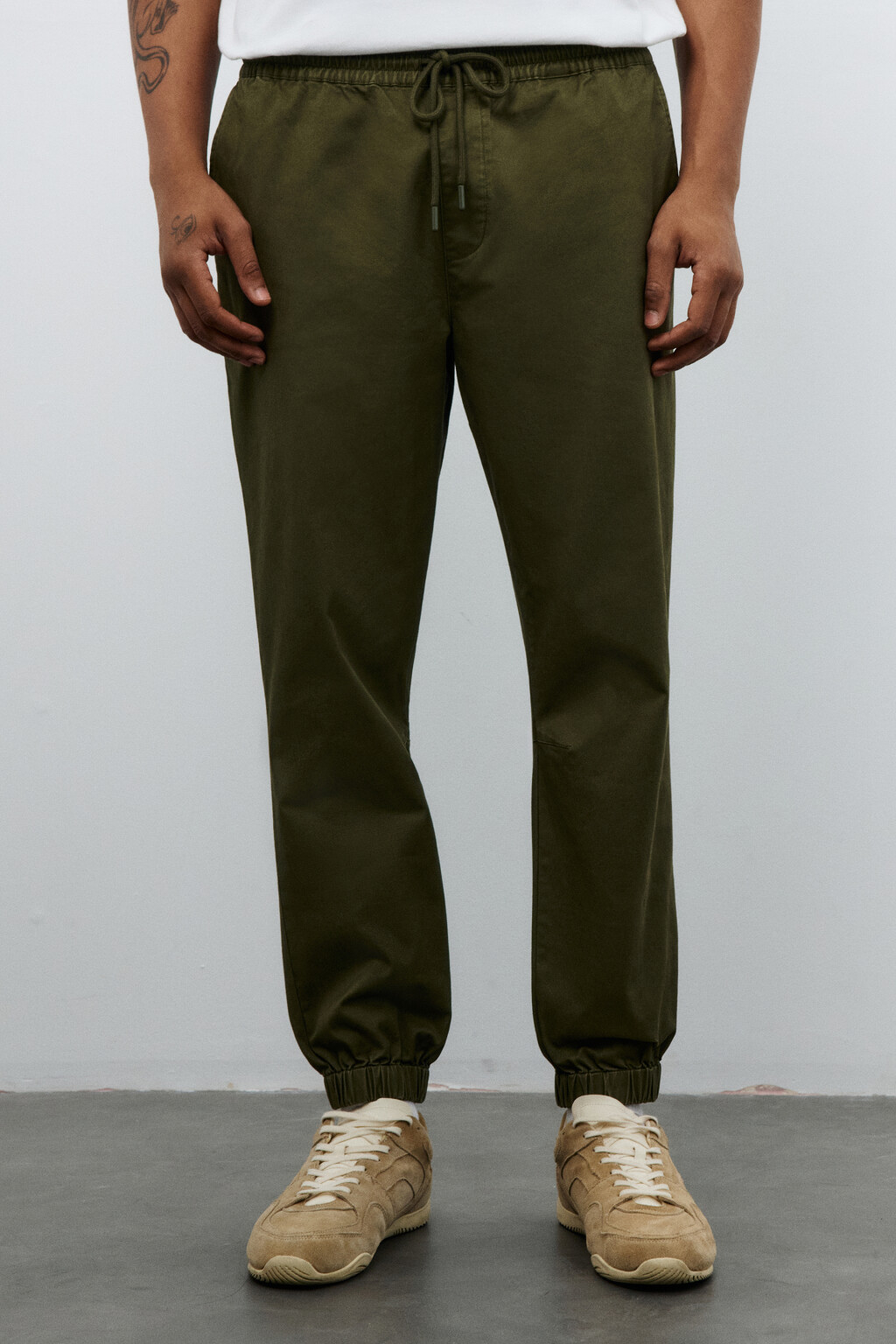 Брюки-джоггеры из хлопкового текстиля - цвет зеленый - 2