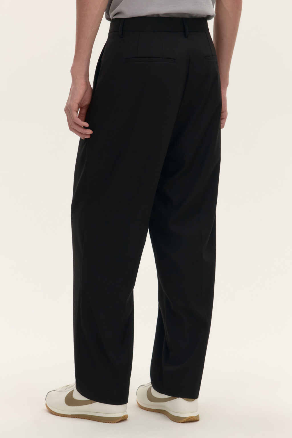 Брюки классические костюмные - цвет черный - 3