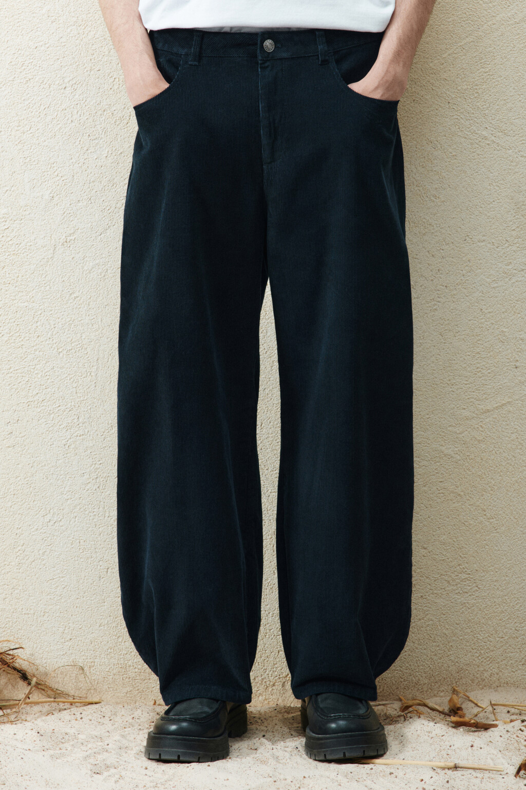 Брюки широкие вельветовые - цвет черный - 3