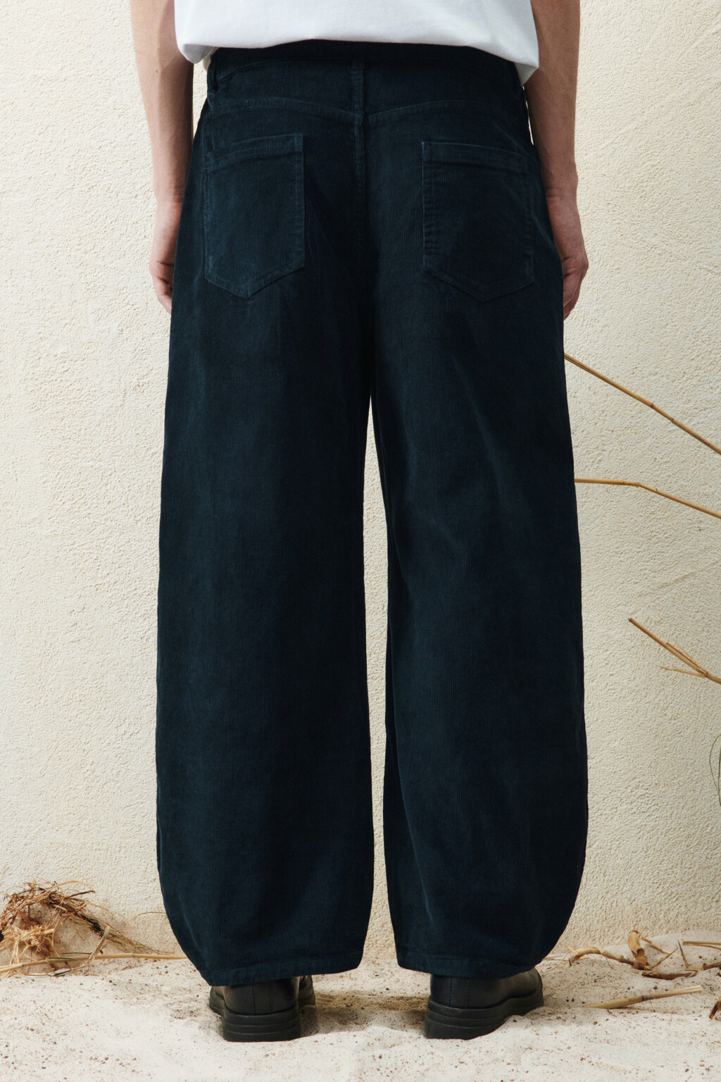 Брюки широкие вельветовые - цвет черный - 4