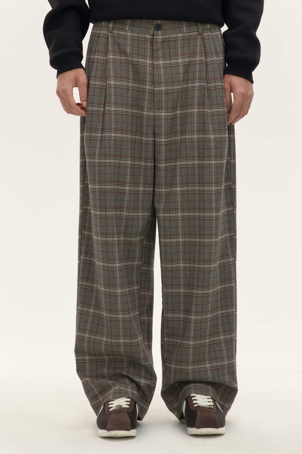 Брюки костюмные в клетку - цвет коричневый - 2