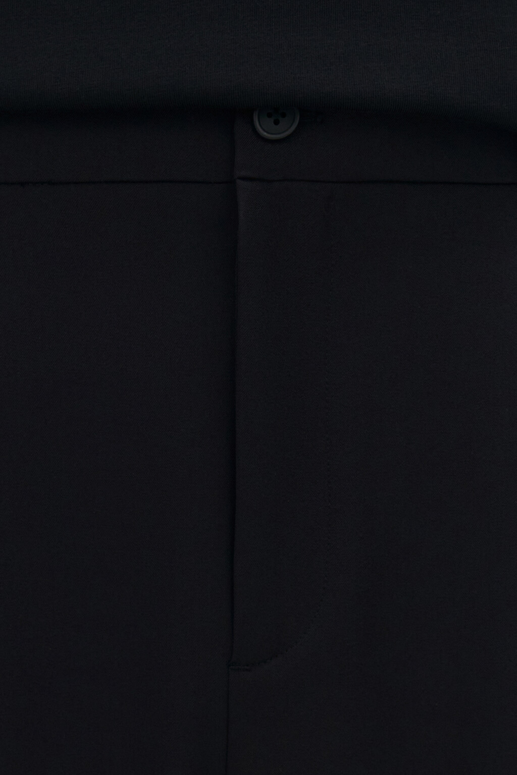 Брюки костюмные со складками - цвет черный - 5