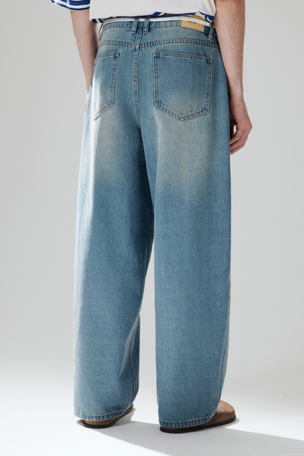 Джинсы baggy зауженные со шнурком - цвет голубой - 4