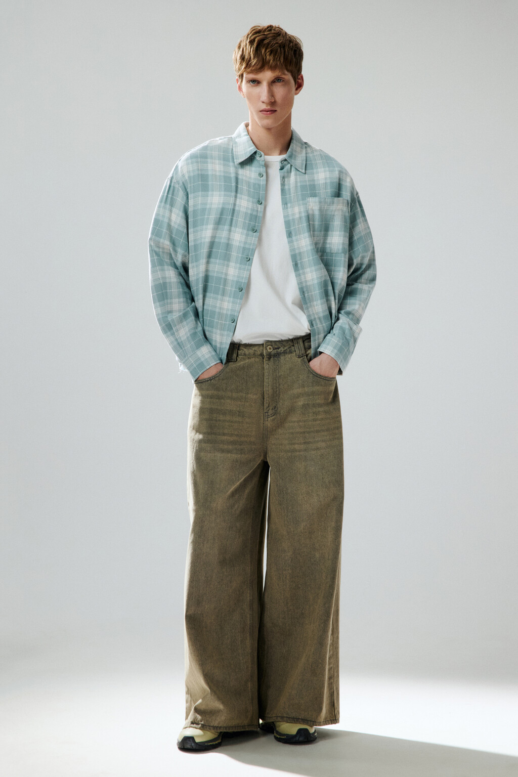 Джинсы широкие с вареным эффектом - цвет коричневый - 4