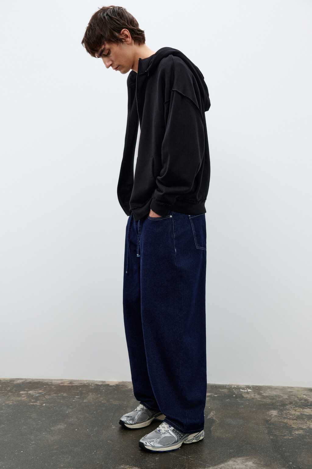 Джинсы baggy fit с поясом-шнурком - цвет синий - 2