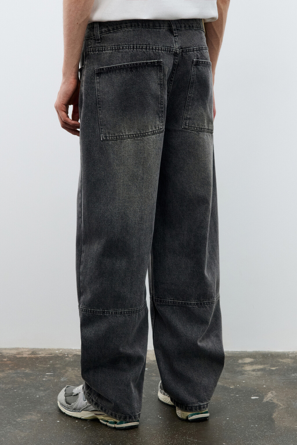 Джинсы прямые с вареным эффектом - цвет серый - 4