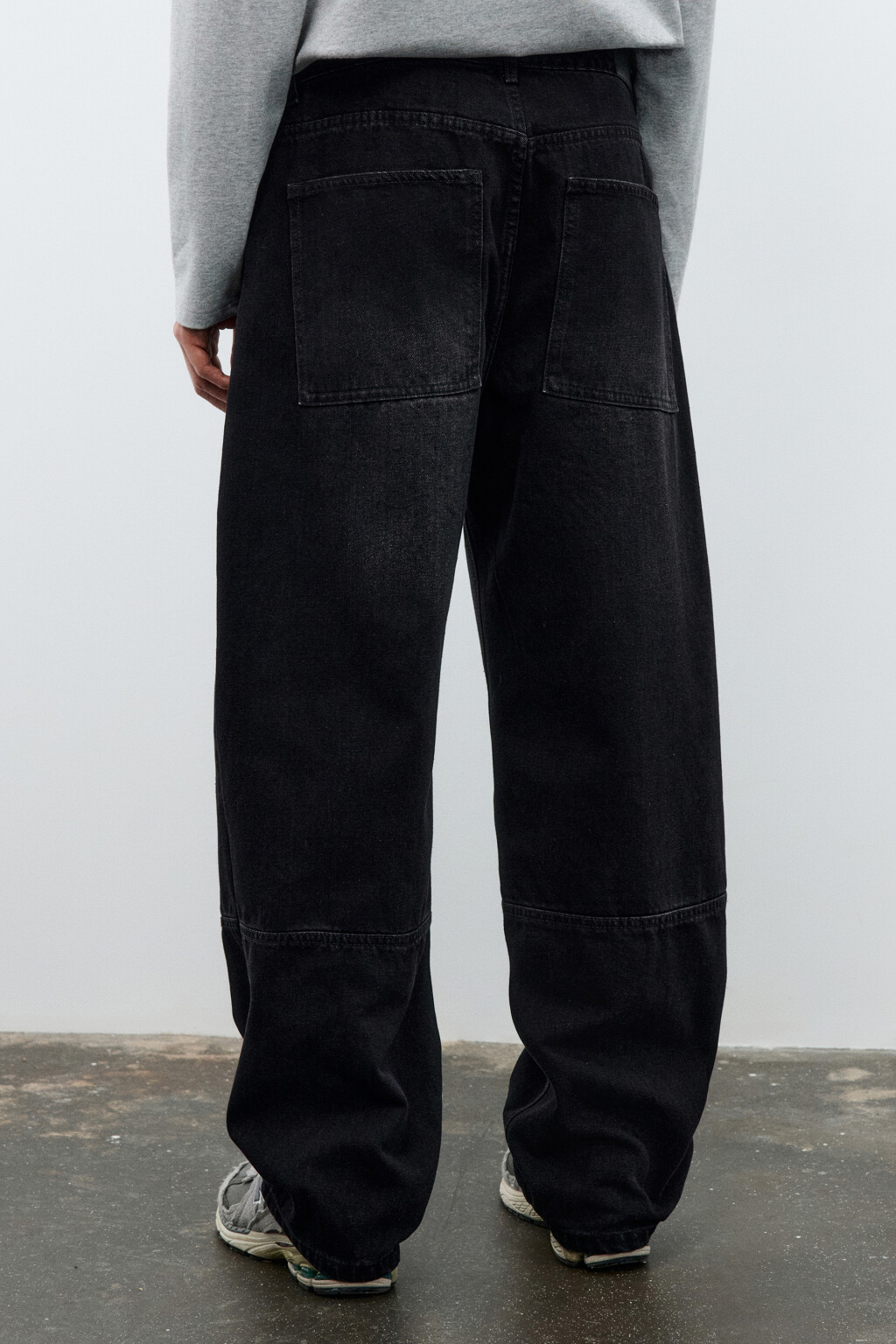 Джинсы прямые с вареным эффектом - цвет черный - 3