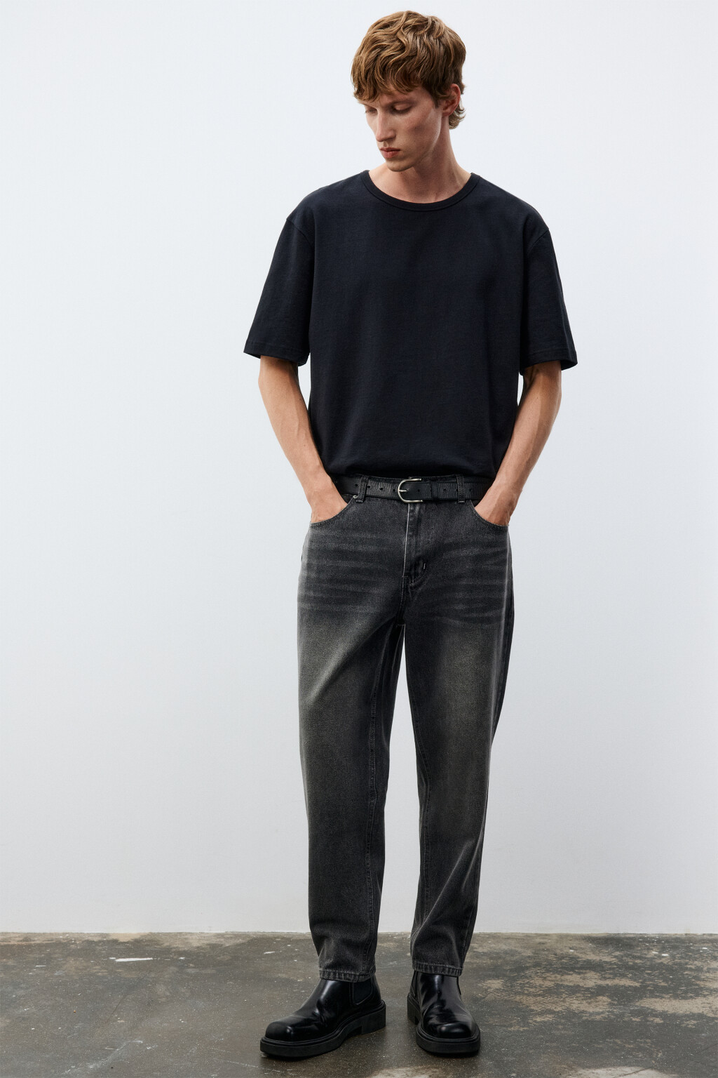 Джинсы зауженные с вареным эффектом - цвет серый - 1