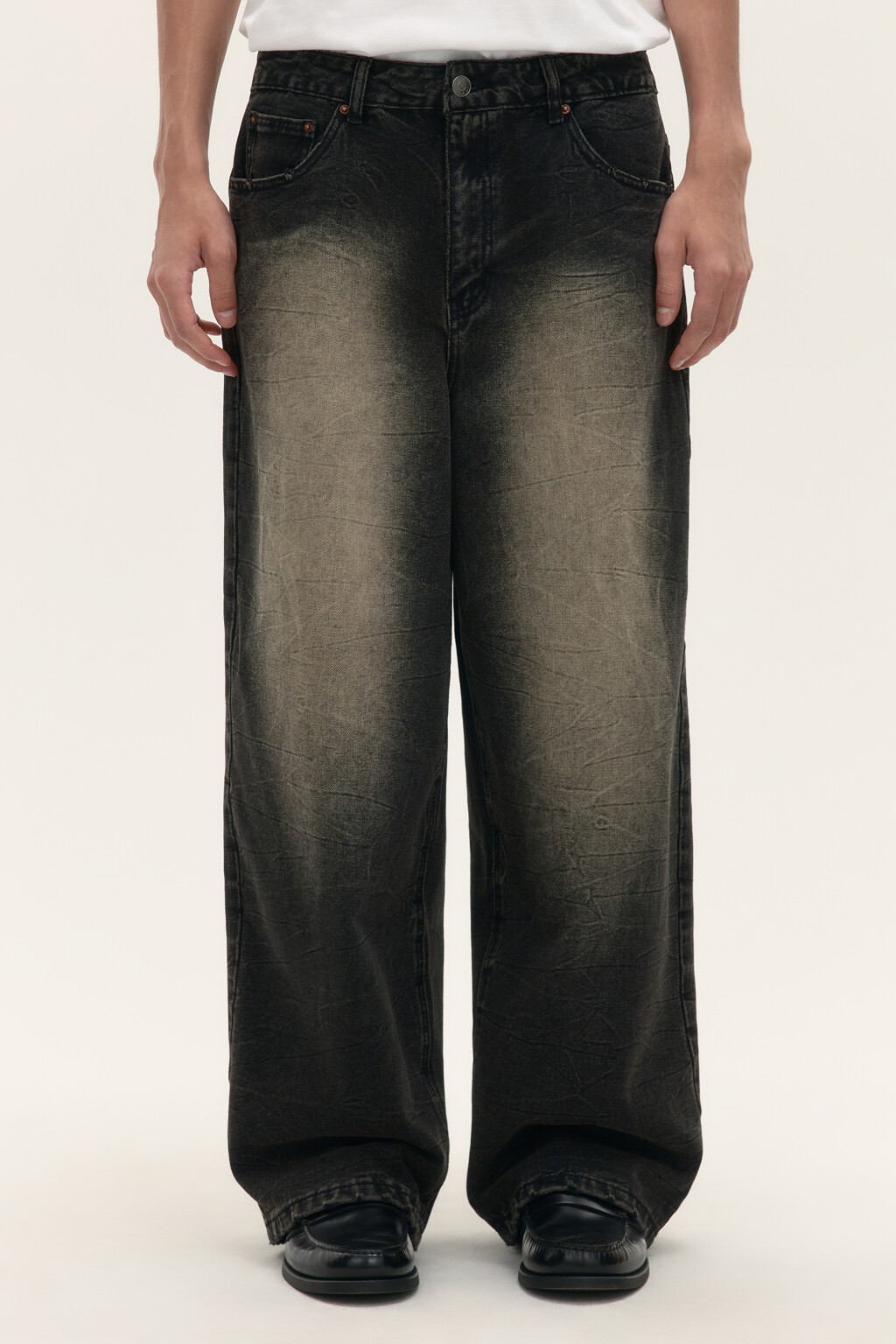 Джинсы широкие с вареным эффектом - цвет черный - 2