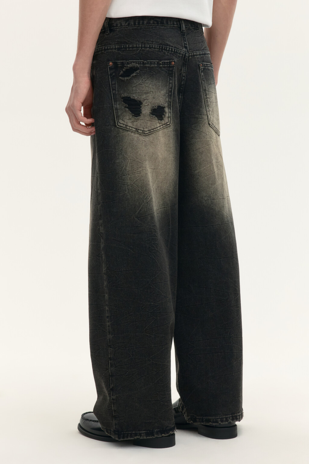 Джинсы широкие с вареным эффектом - цвет черный - 3