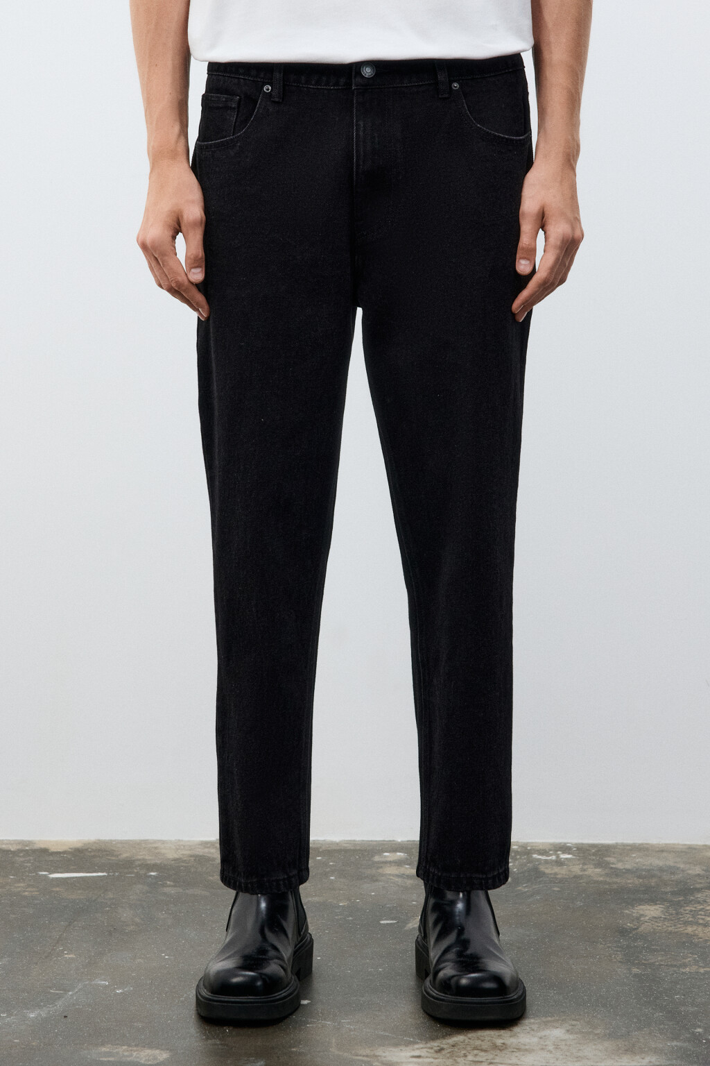 Джинсы зауженные классические - цвет черный - 2