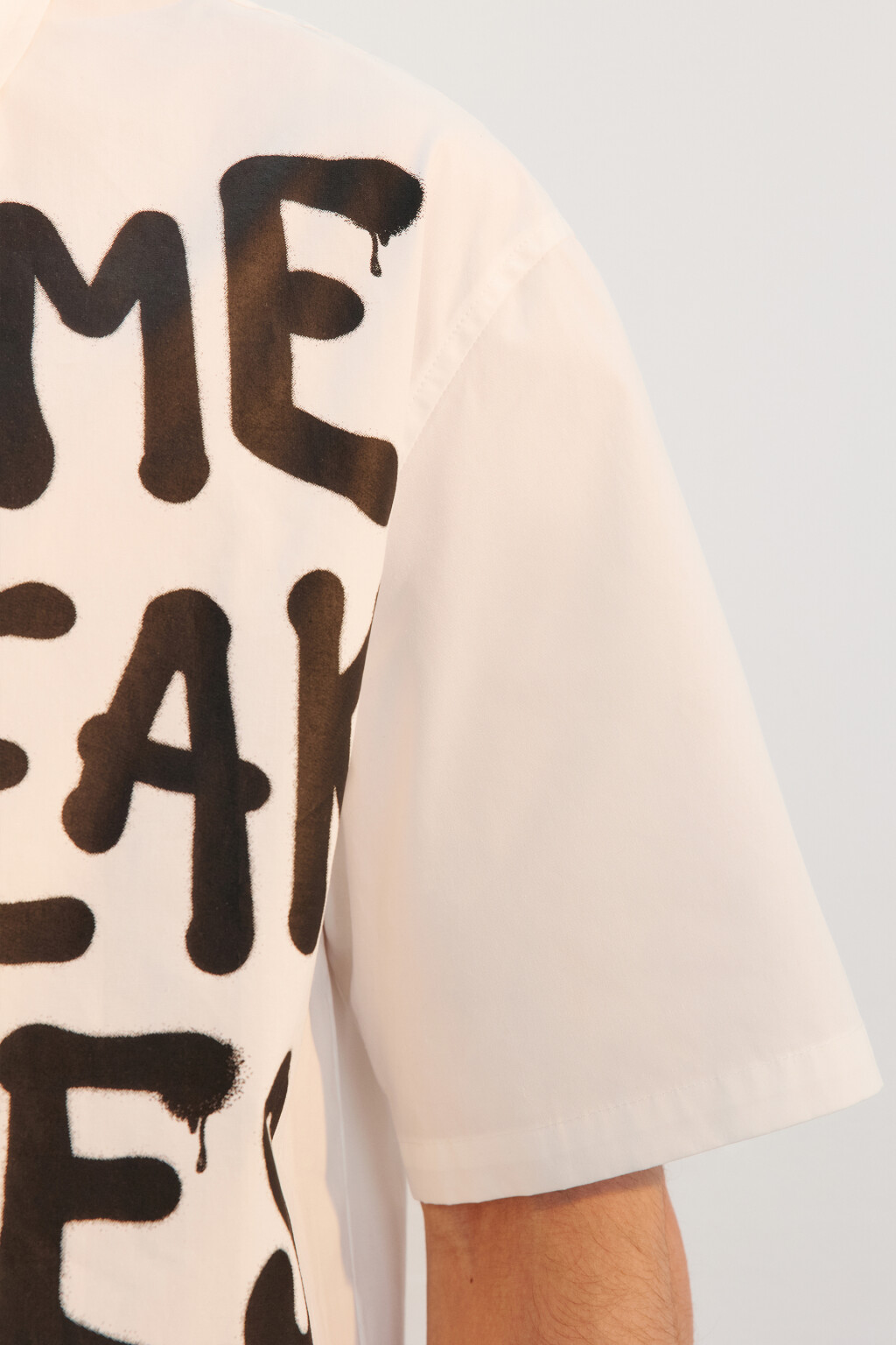 Рубашка хлопковая с принтом-надписью - цвет белый - 6