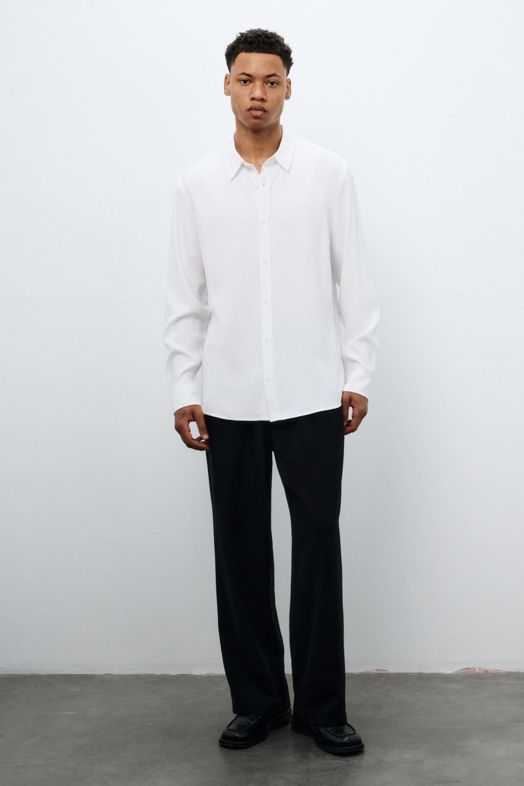 Рубашка классическая из вискозы - цвет белый - 5