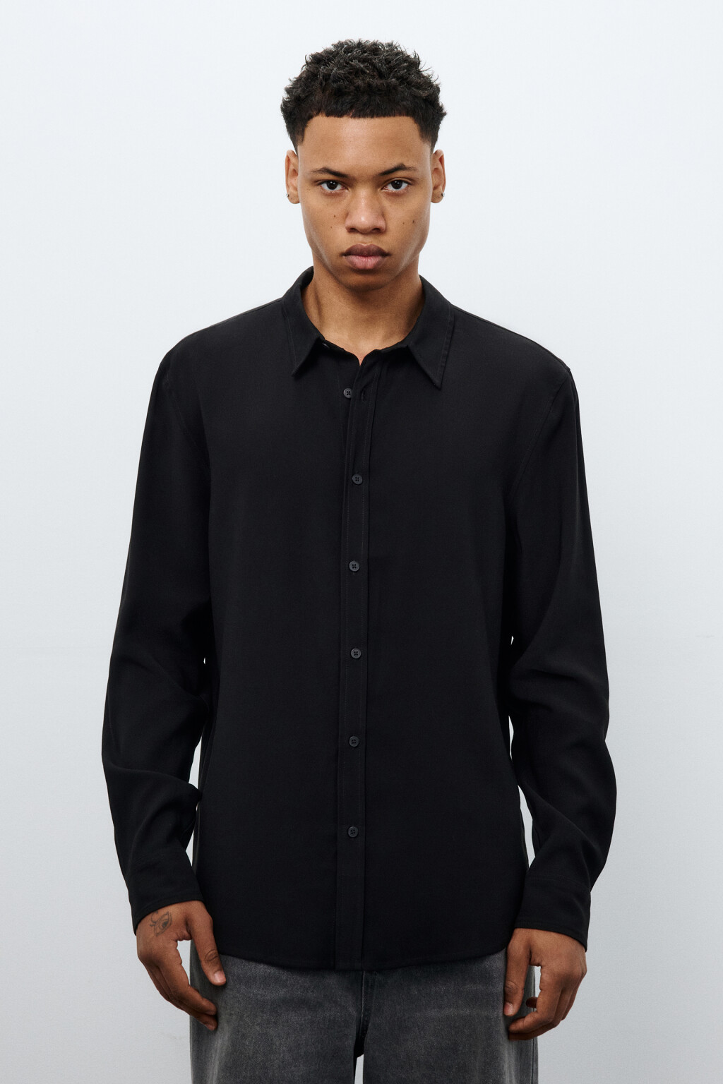 Рубашка классическая из вискозы - цвет черный - 3