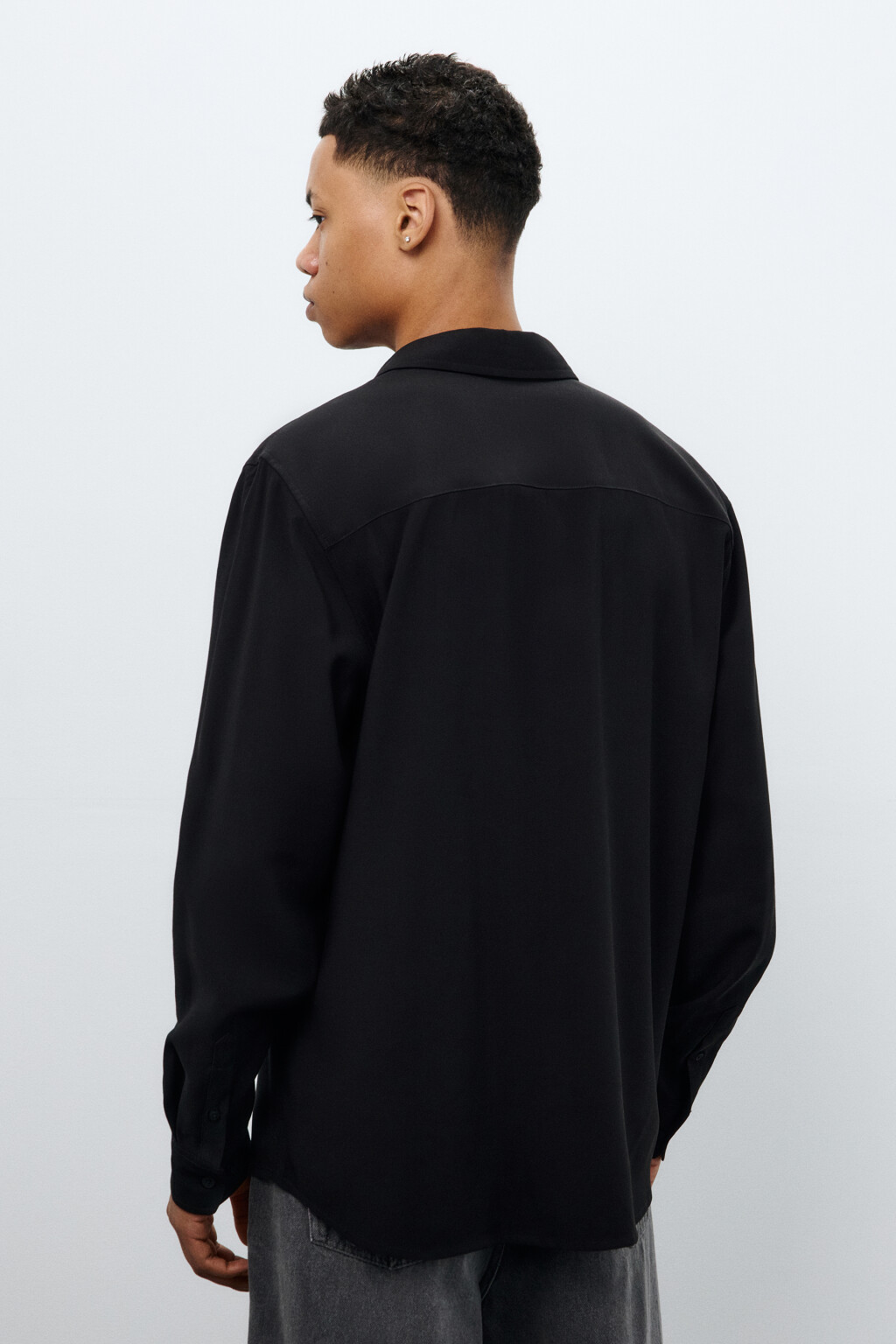 Рубашка классическая из вискозы - цвет черный - 4