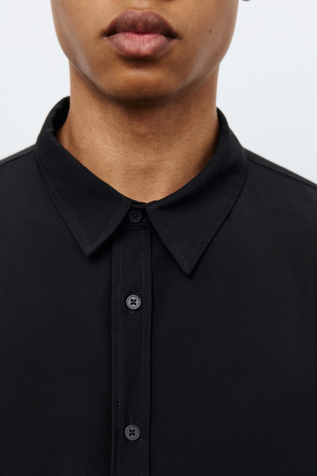 Рубашка классическая из вискозы - цвет черный - 6