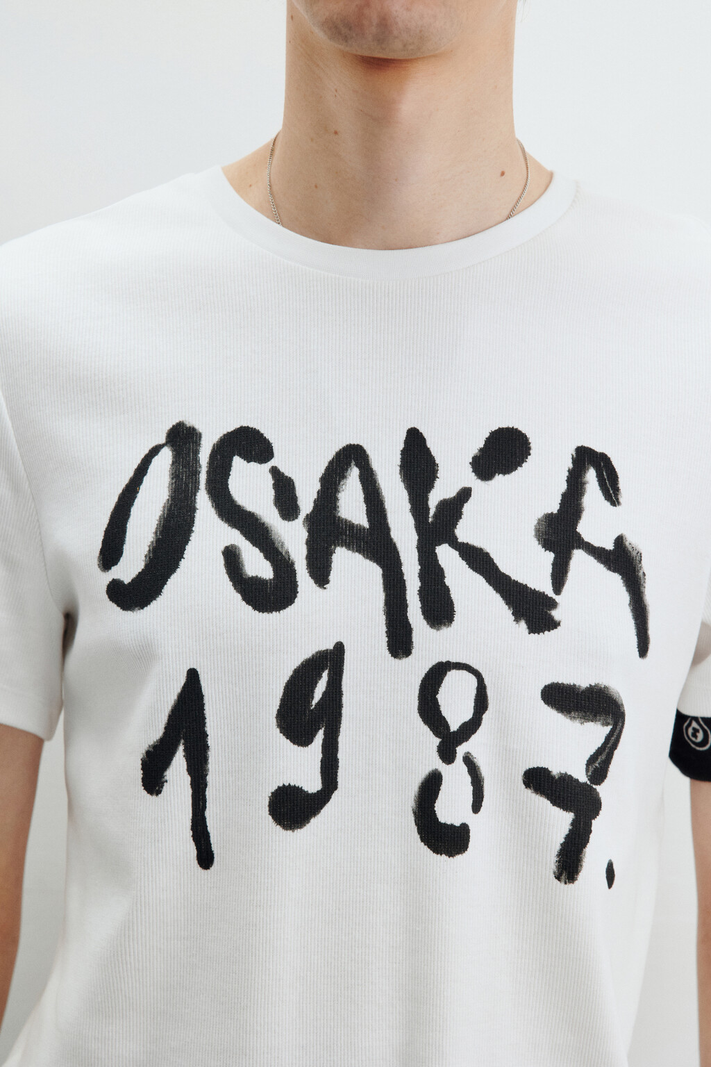 Футболка в рубчик с надписью - цвет белый - 5