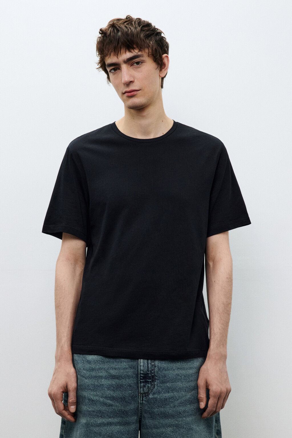 Футболка из легкого хлопкового трикотажа - цвет черный - 2